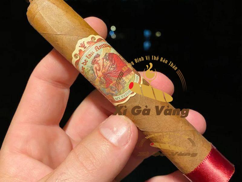 Đánh giá kết cấu đặc biệt của xì gà My Father
